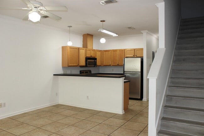 Building Photo - 1417 Pullen Rd