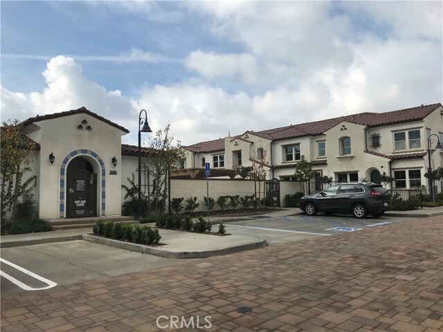 Building Photo - 2462 Sanabria Ln