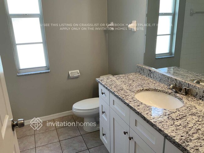 Building Photo - 9315 Poplar Creek Ct