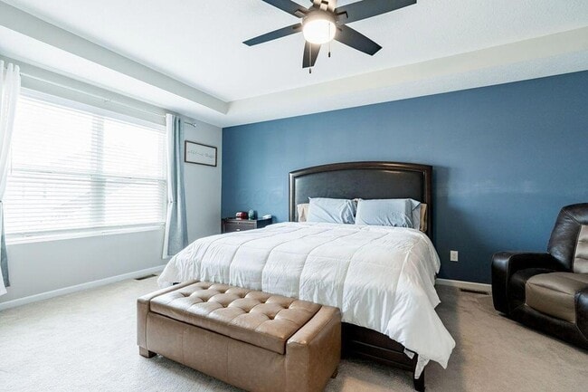 Building Photo - 123 Schellinger St