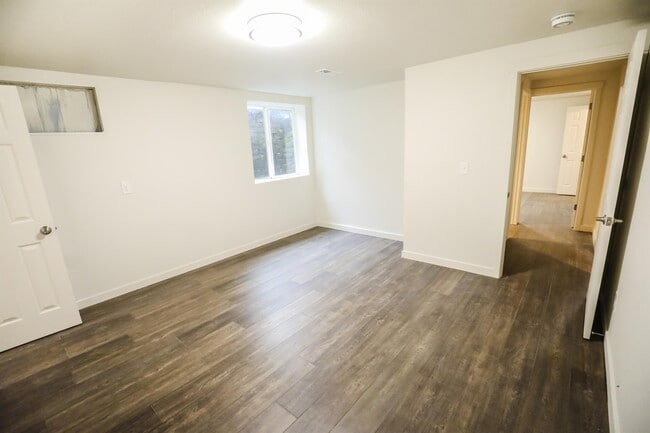 Building Photo - 5113 N McDonald Rd