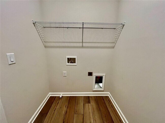 Building Photo - 1702 Dover Creek Ln