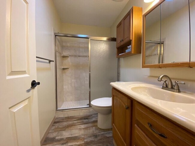 Building Photo - The Oaks of Leesburg - Ask about a Move In Special