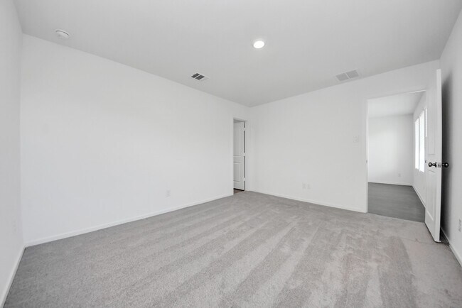 Building Photo - 1031 Garnet Rain Dr