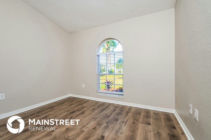 Building Photo - 3702 Imperial Dr