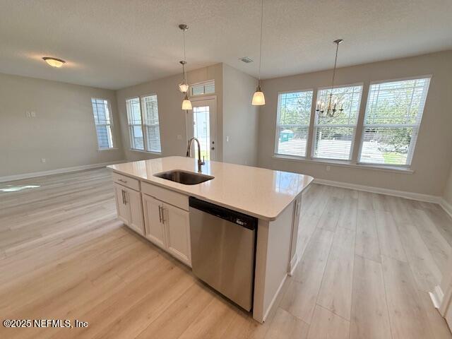 Building Photo - 2929 Fleur Ln
