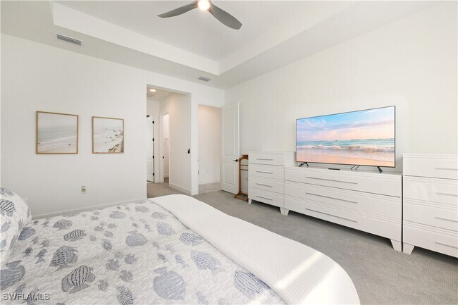 Building Photo - 11899 Gardenia Ave