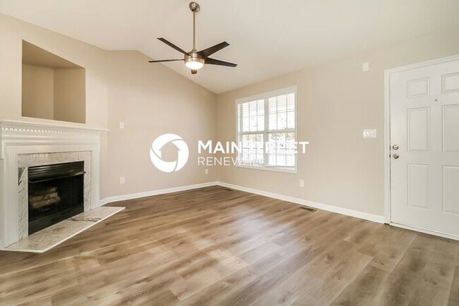 Building Photo - 502 Sommerset Dr