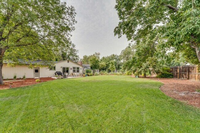 Building Photo - Beautiful 5 bed, 3 Bath House in Central Fort Collins!