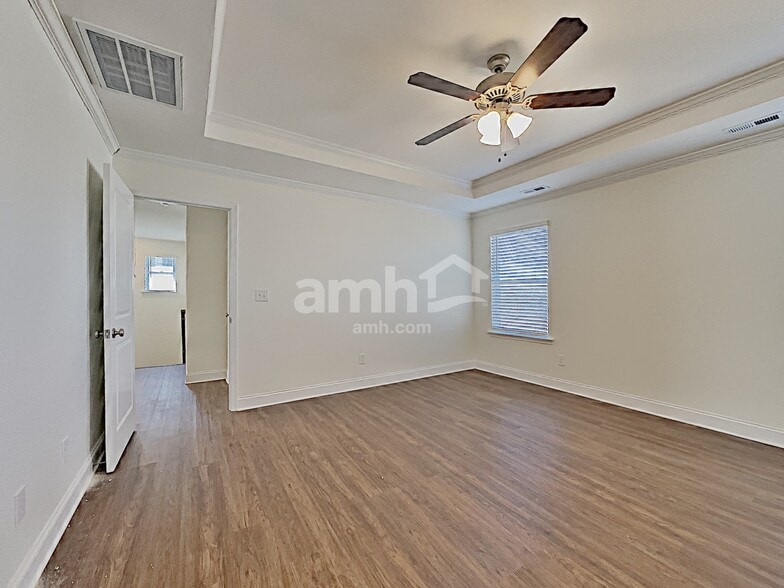 Building Photo - 108 Everett Park Dr