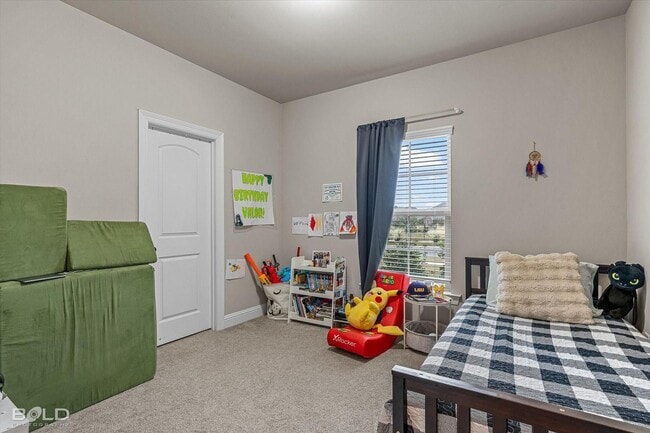 Building Photo - Legacy Pointe