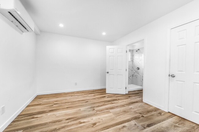 Building Photo - 1720 Petaluma Ave