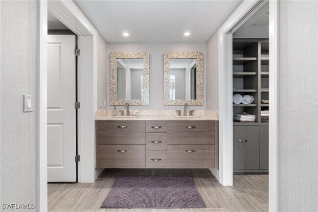 Building Photo - 9051 Gulf Shore Dr