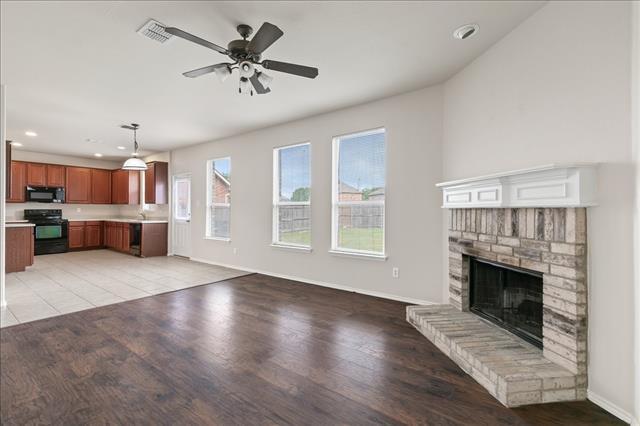 Building Photo - 8729 Noontide Dr