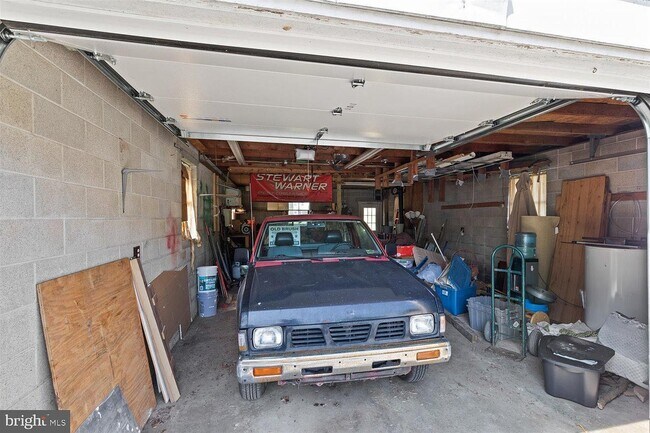 Building Photo - 151 S Grant St