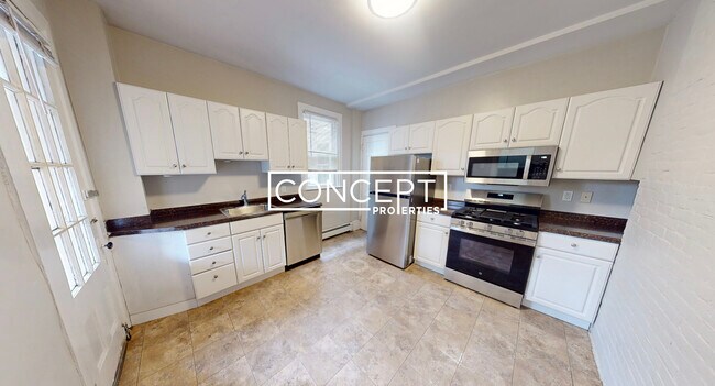 Building Photo - 63A Dana St. Unit 8B