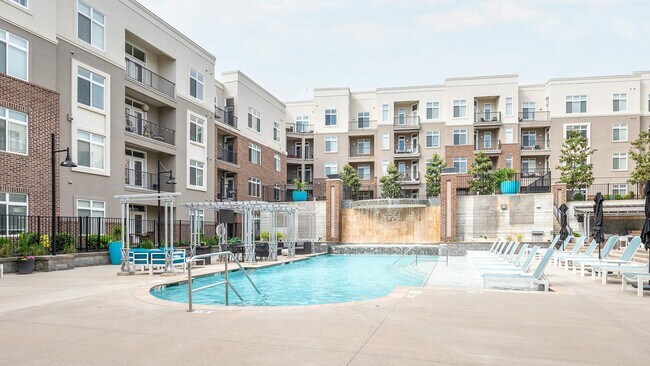 Building Photo - 8800 Penrose Ln