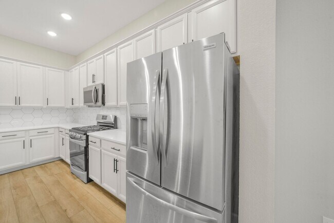 Building Photo - Offered by Precision Realty & Management, LLC!!