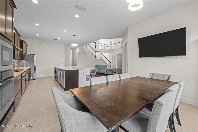 Building Photo - 2904 Marmaris Dr