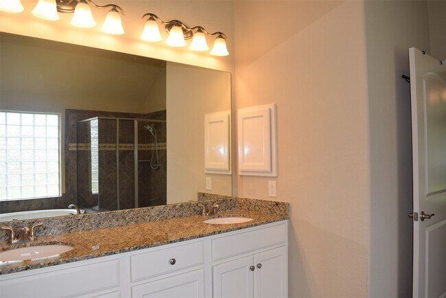 Building Photo - 5311 Wolfpen Ridge Ln