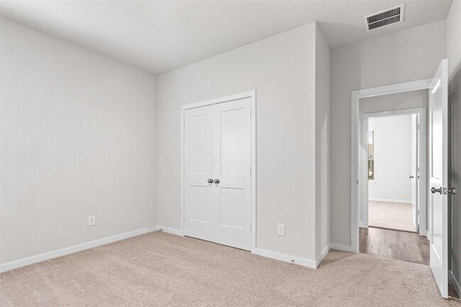 Building Photo - 30223 Fledged Wing Dr