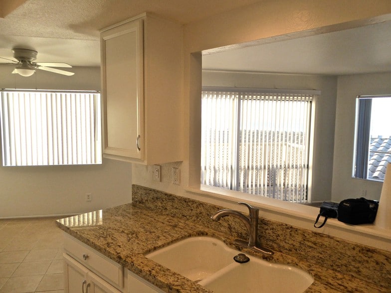 View from kitchen to L/R - 1201 Buena Vista