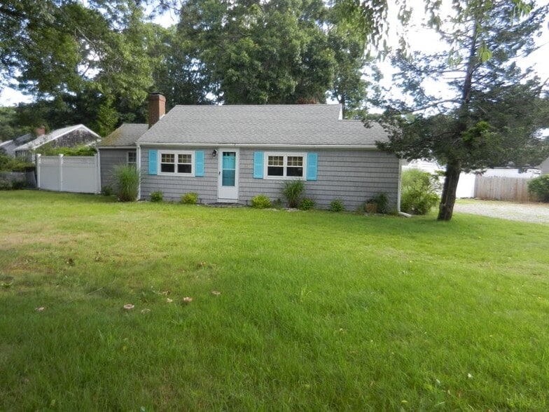 Building Photo - 177 Wood Rd