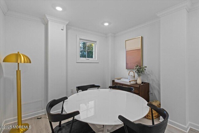 Building Photo - 382 Western Ave