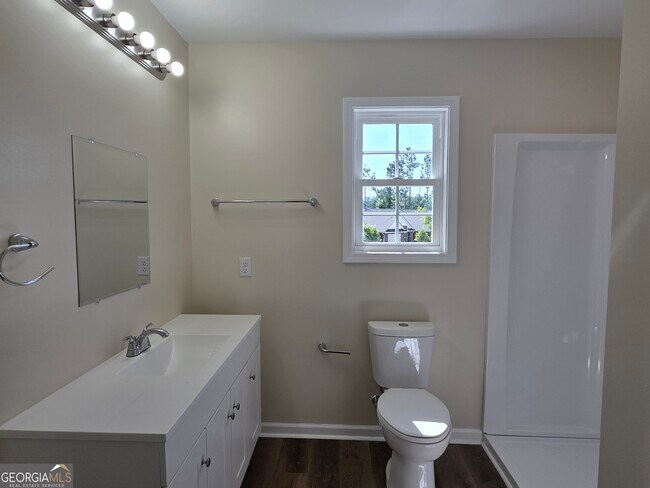 Building Photo - 113 Towne Pk E Dr