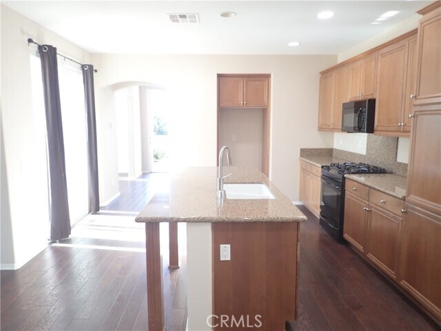 Building Photo - 27605 Chicory St