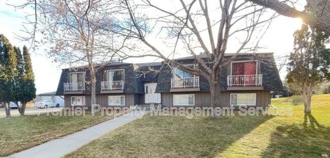 Building Photo - 10 Miners Pl