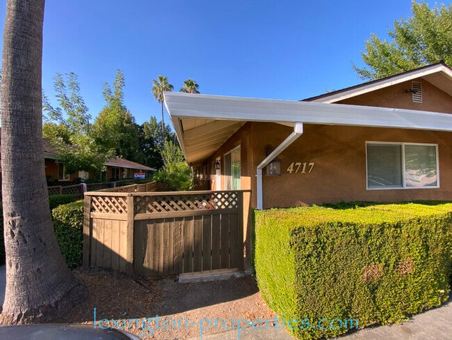 Primary Photo - Beautifully Remodeled, 2BD/1BA, Condo Avai...
