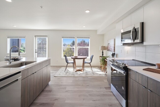 Primary Photo - Edgewater Apartments: Tranquil Canal-Side ...