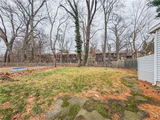 Building Photo - 283 Forgham Rd