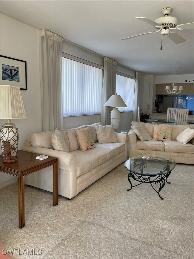 Building Photo - 15191 Cedarwood Ln