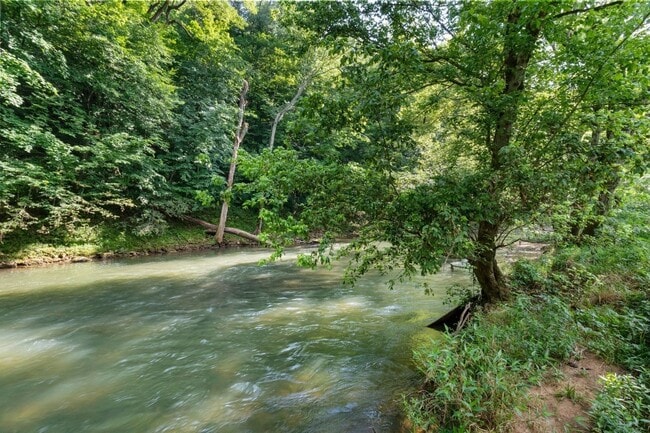 Building Photo - 119 Front Rdg Cir