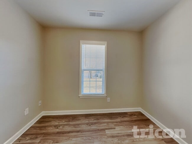 Building Photo - 3855 Range Crest Ct