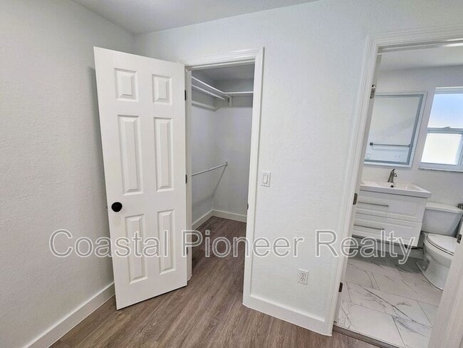 Building Photo - 12218 Shadow Ridge Blvd