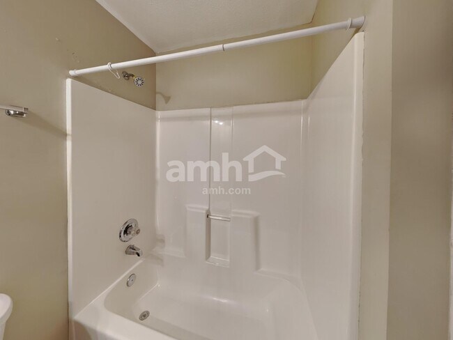 Building Photo - 803 Buckhaven Dr