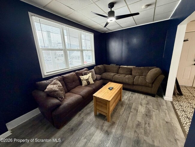 Building Photo - 1730 Ash St