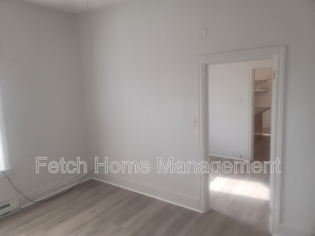 Building Photo - 107-109 East Main Street