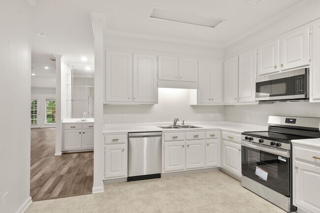 Building Photo - Verner School Zone - Fox Ridge Subdivision