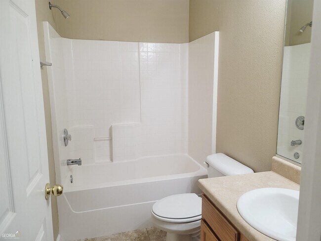 Building Photo - 6007 Towne Pk E Dr