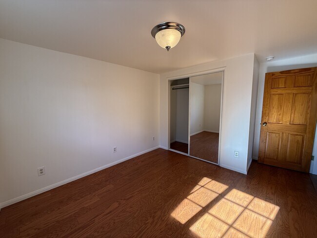 Building Photo - 1775 Atchison St