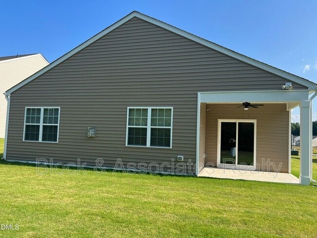 Building Photo - 51 Blue Aspen Dr