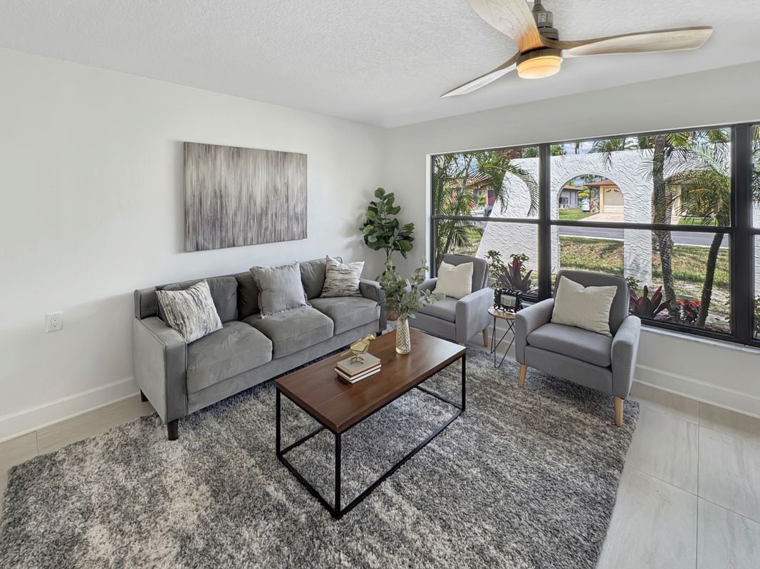 Building Photo - 9907 ISLAND HARBOR Dr