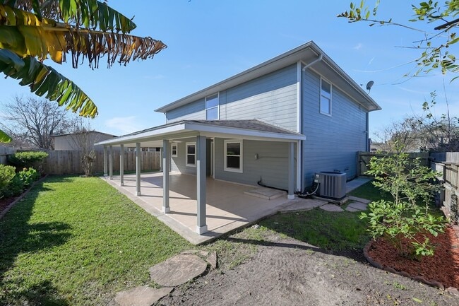 Building Photo - 10130 Woodico Dr