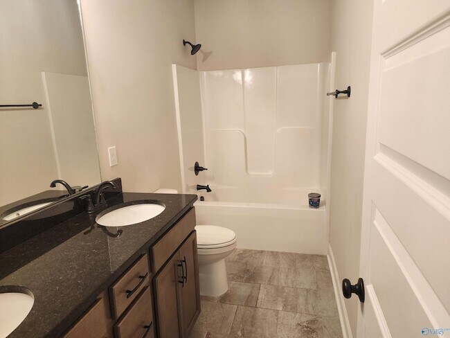 Building Photo - 26333 Kennesaw Blf Dr