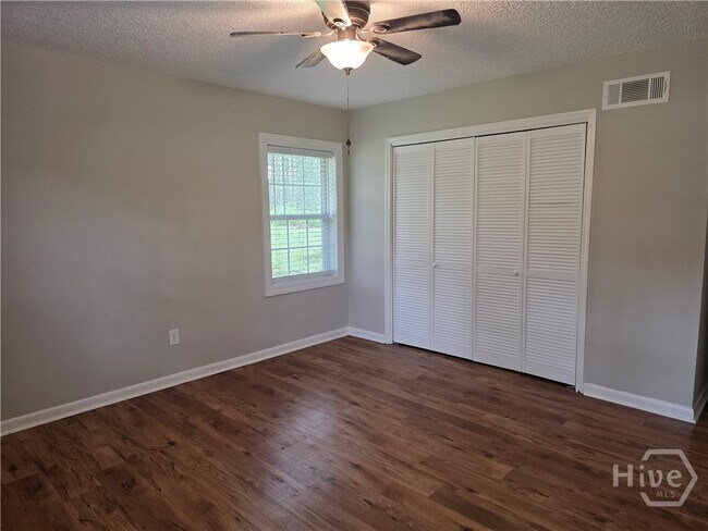 Building Photo - 5944 GA-21