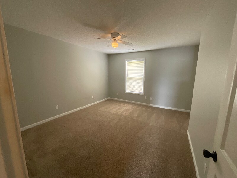 Building Photo - 45 Tulip Grove Cir